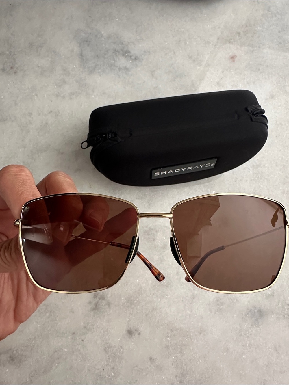 Shady Rays Women’s Gold Frame Sunglasses Melrose Amber w Case Polarized